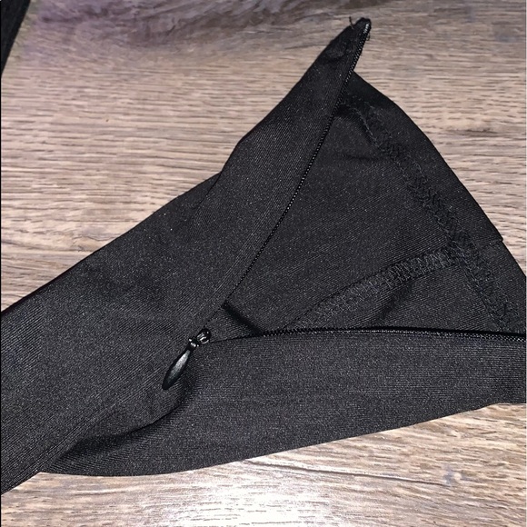 One piece jumpsuit - Picture 3 of 4